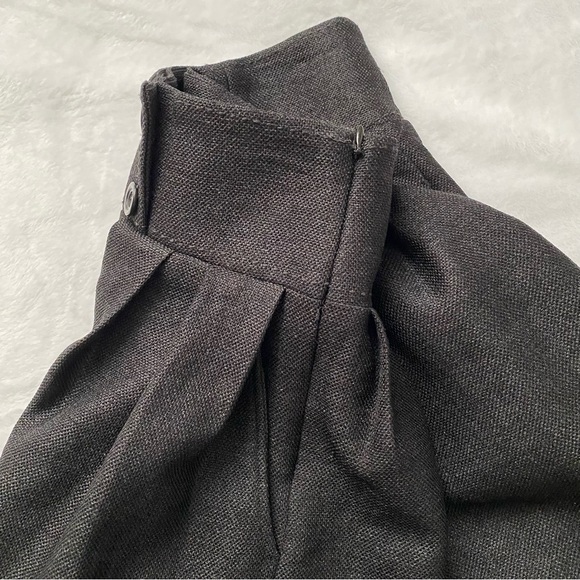 BCBG Pleated Charcoal Mini Skirt - Picture 7 of 11
